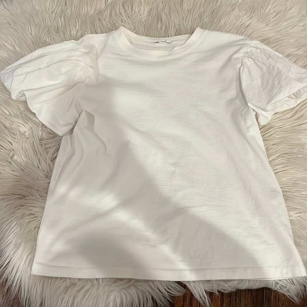 Zara shirt size small